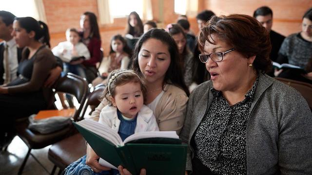 La Iglesia hará «cambios significativos» en el himnario y en el cancionero para niños SUD