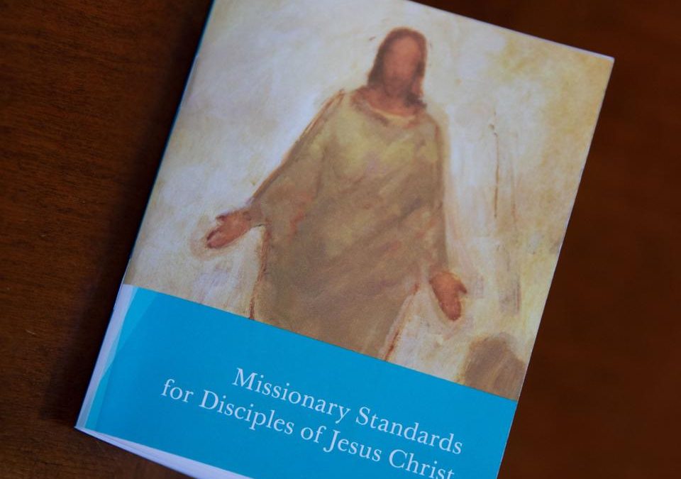 Iglesia lanza nuevo manual para Misioneros